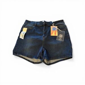 Wax Jean Collection Dark Wash Clean Hem Denim Shorts 1XL BNWT